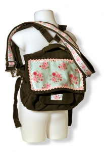 kleine Rosen Umhängetasche