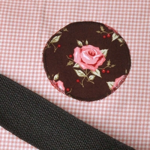 Preview: Canvas Umhängetasche schwarz mit Tilda Rose