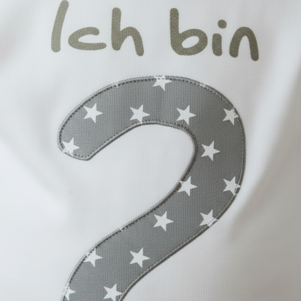 Geburtstags T-Shirt "Ich bin" Weiß / Sterne