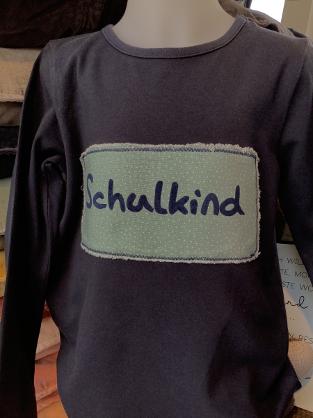 T-Shirt "Schulkind" dunkelblau