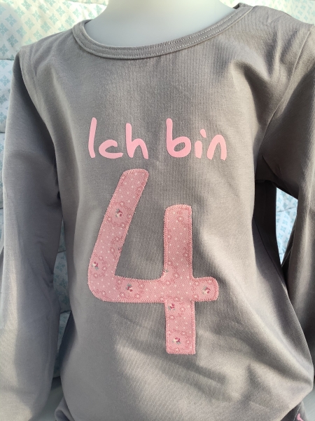 Geburtstags T-Shirt "Ich bin" Grau/Rosa Blumen