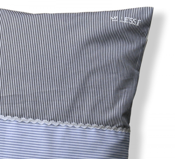 Kissen zweifarbig hellblau / dunkelblau